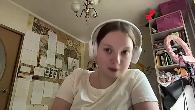 Živá chatovací místnost Aileyn