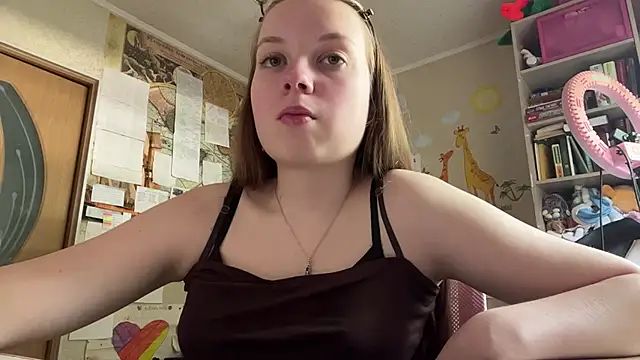 Chat soba uživo modela Aileyn