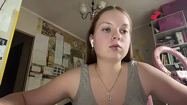 Aileyn Live chatroom