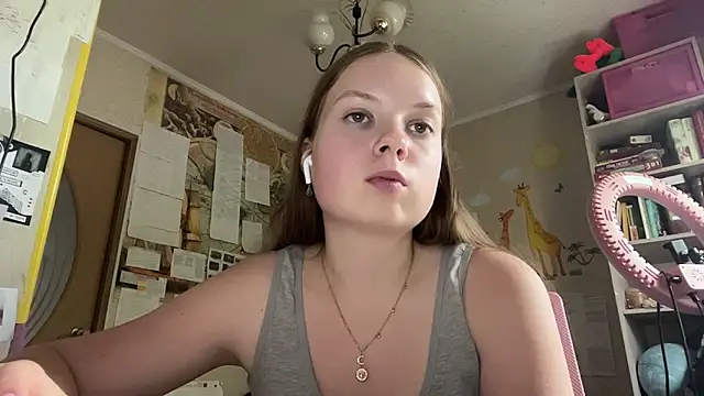 Živá chatovací místnost Aileyn