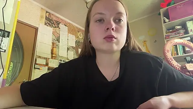 Chat soba uživo modela Aileyn