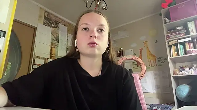 Aileyn's Live Chat Room