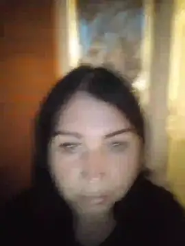Sala de chat ao vivo de AliseRousetr