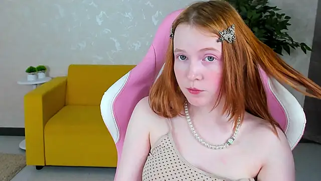 ari-kittyy – live chatrum