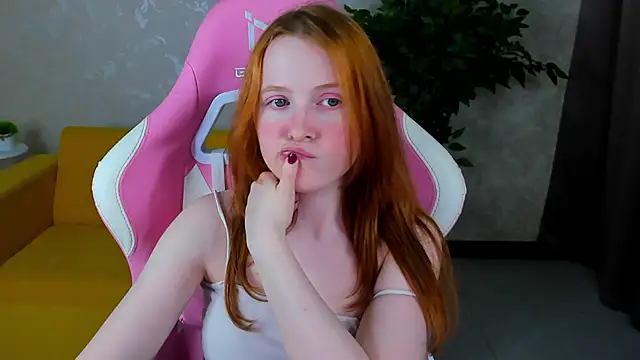 ari-kittyy Adlı Modelin Canlı Sohbet Odası