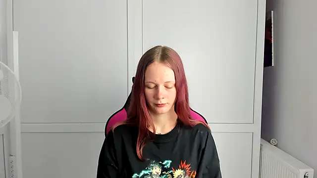 Skylar_spring's Live Chat Room