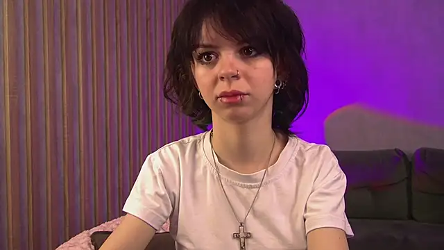 TwiggySmith's Live Chat Room