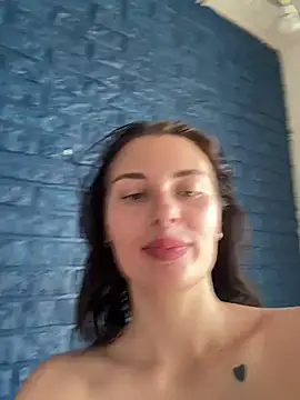 Sala de chat en directo de Nikoli_star