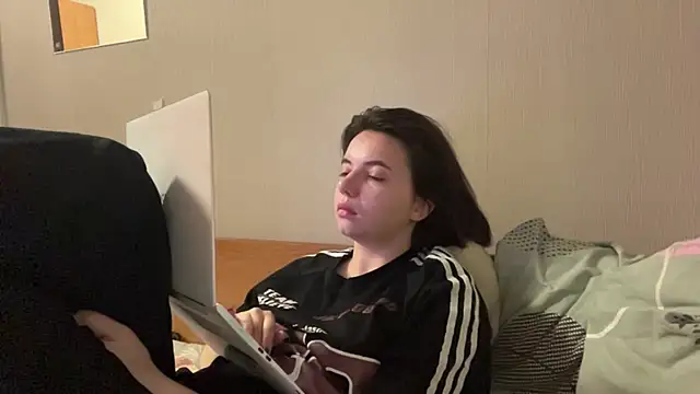 ReneSwoffer чат на живо