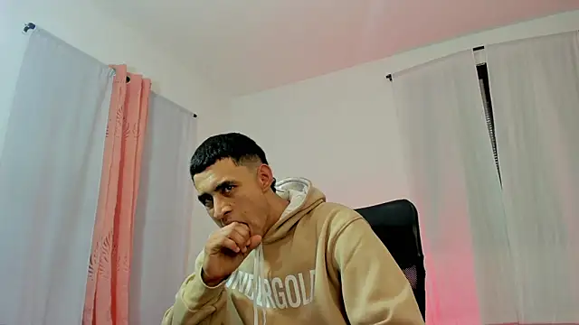 Show de sexo ao vivo de Cris_stevan