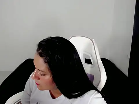 Isabella_Sky Cameră chat live