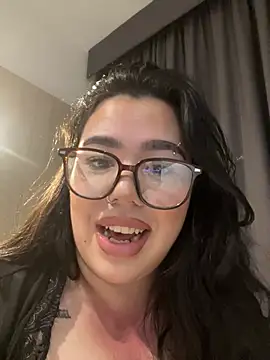 bigasianpersuasion Live Chatraum
