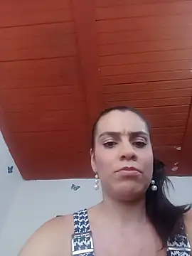 shaira_white: δωμάτιο απευθείας συνομιλίας