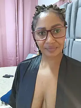 Онлайн чат IvyEllis1