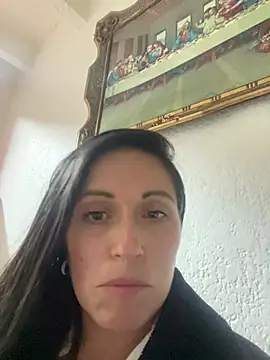 חדר צ'אט בשידור חי של CatalinaSantana83