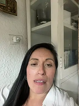 CatalinaSantana83n Live chat-huone