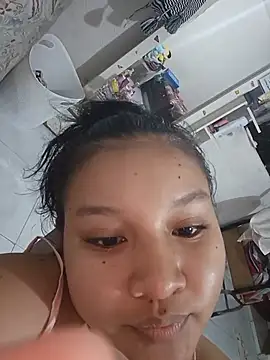 Rooxy_'s Live Chat Room