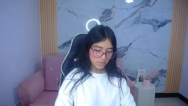 HotStreawberry_ch – live chatrum