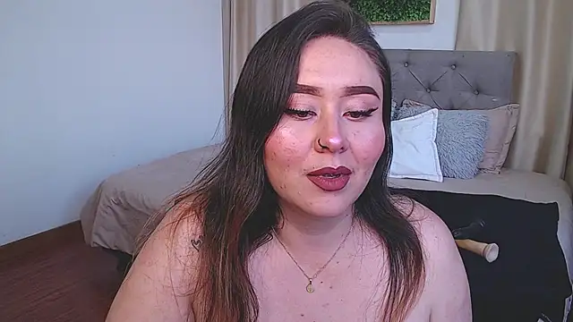 Khalia_ – live chatrum
