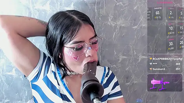 pocahontaslatinaa Live chatroom