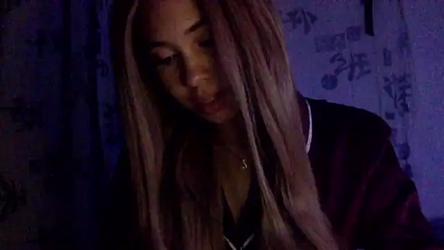 AuroraCelest Live Chatrum