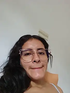 Emmaa-_- Ruang Obrolan Langsung