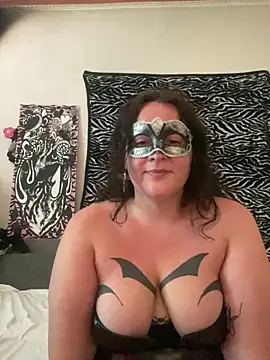 Madlenne Cameră chat live