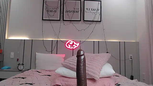 MomoMoonxxx – live chatrum