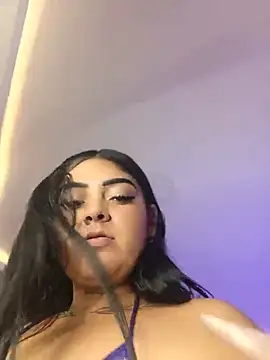 Chat XXX Live inaya_khalifaa