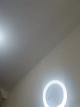 Chat ao vivo de MiaSaen
