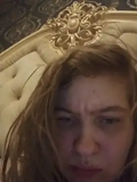 _AngelaGarcia_ Live Chatraum