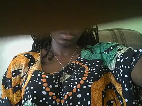 Prettyboo00's Live Chat Room