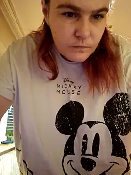 Chat soba uživo modela GoldenWifee