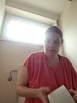 Chat ao vivo de GoldenWifee