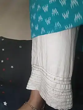 Aadikibhabhi – live chatrum