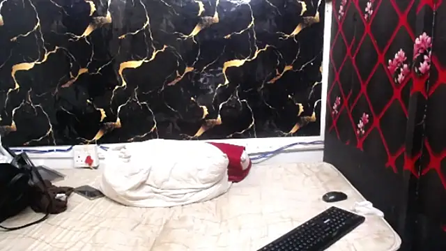 Živá chatovací místnost Caramelminxx_