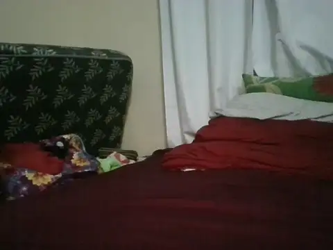 Chatroom en direct de Yours_Ramona