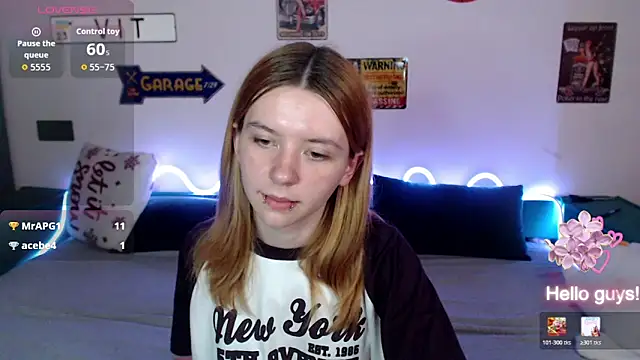 CarolInWonderland Cameră chat live