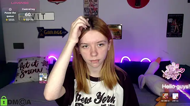 CarolInWonderland Cameră chat live