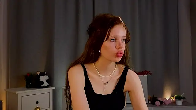 KrystleLicor Cameră chat live
