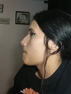 MIA_COINSn Live chat-huone