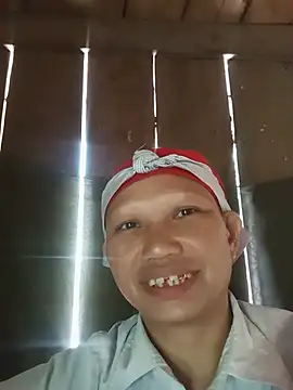 Ila-min Live Chatraum