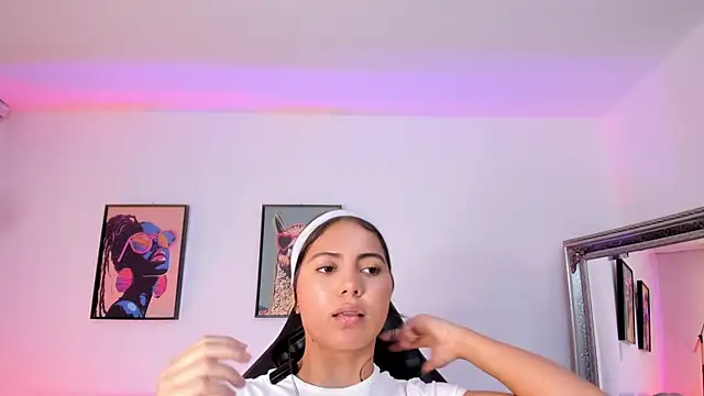 issa-wollf Cameră chat live