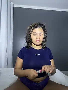 MariiaSilva Adlı Modelin Canlı Sohbet Odası