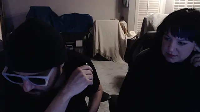 Živá chatovací místnost thestuffed