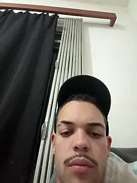 caio18b Live Sex Cam-Show
