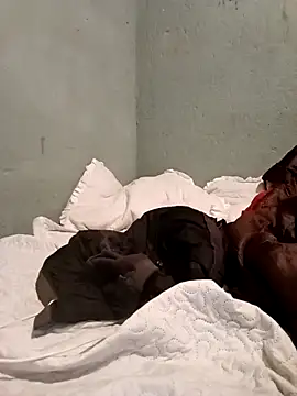 -pussy_lover_ Adlı Modelin Canlı Sohbet Odası