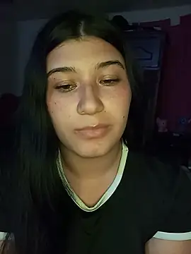 MaraLuna_ Adlı Modelin Canlı Sohbet Odası