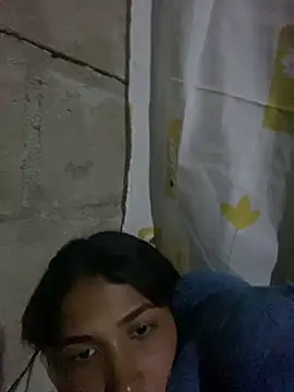 nina20xxxx Adlı Modelin Canlı Sohbet Odası