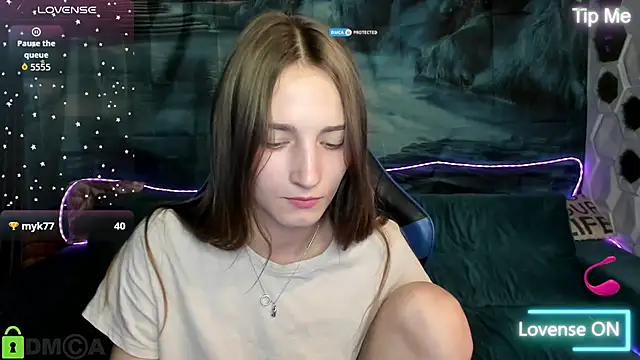 MaryMee88 Adlı Modelin Canlı Sohbet Odası